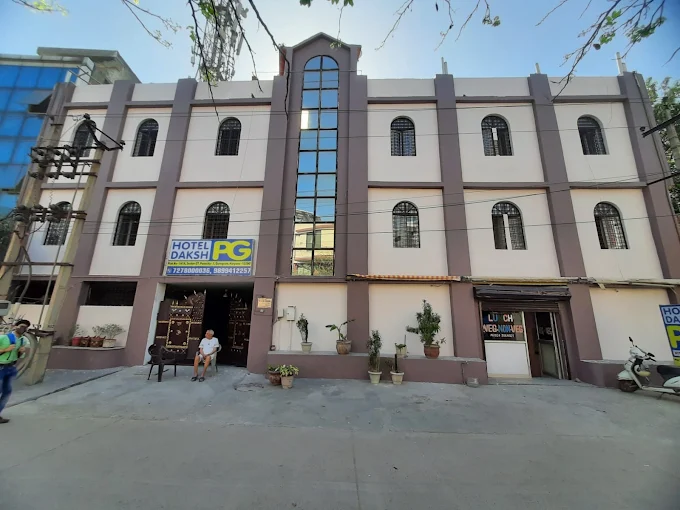 Hotel Daksh (PG)